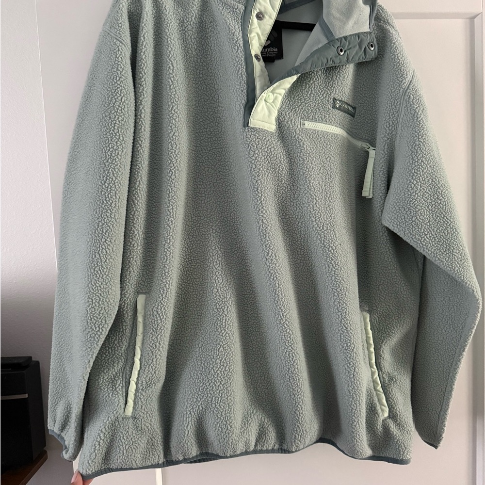 Patagonia Gray Fleece Jacket